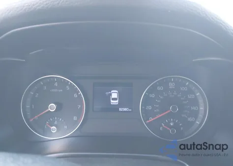 2019 Kia Forte S z USA, uszkodzony, nr VIN 3KPF34AD7KE104098